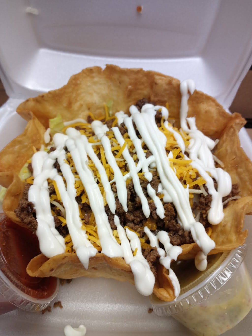 Taqueria Los 2 Compitas | restaurant | 45 W North Ave, Milwaukee, WI 53208, USA | 4144008192 OR +1 414-400-8192