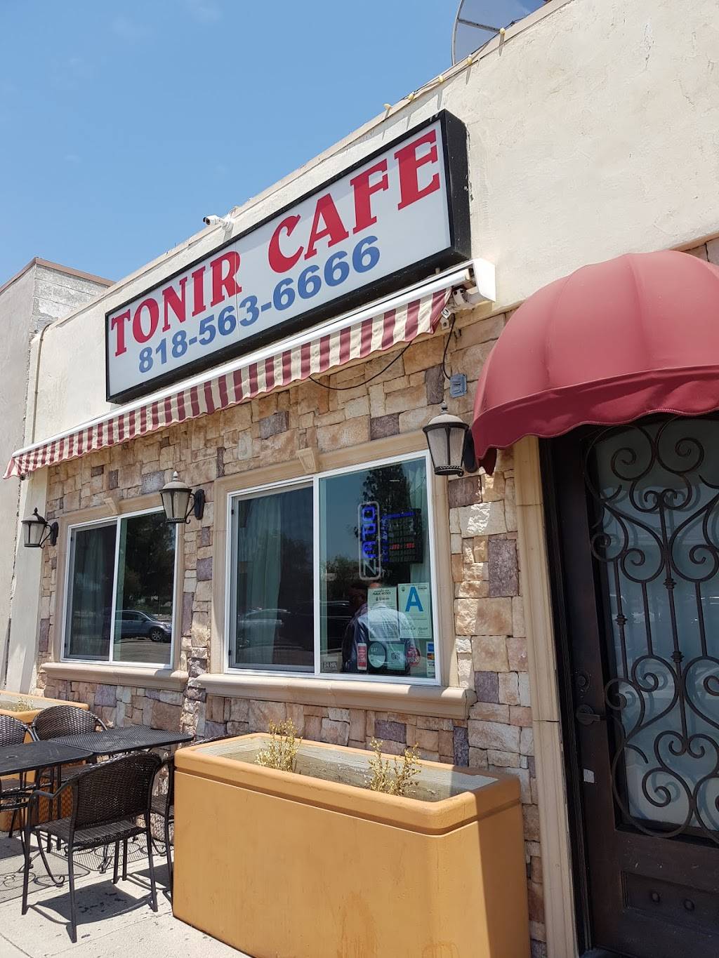 Tonir Cafe | cafe | 3236 N San Fernando Blvd, Burbank, CA 91504, USA | 8185636666 OR +1 818-563-6666
