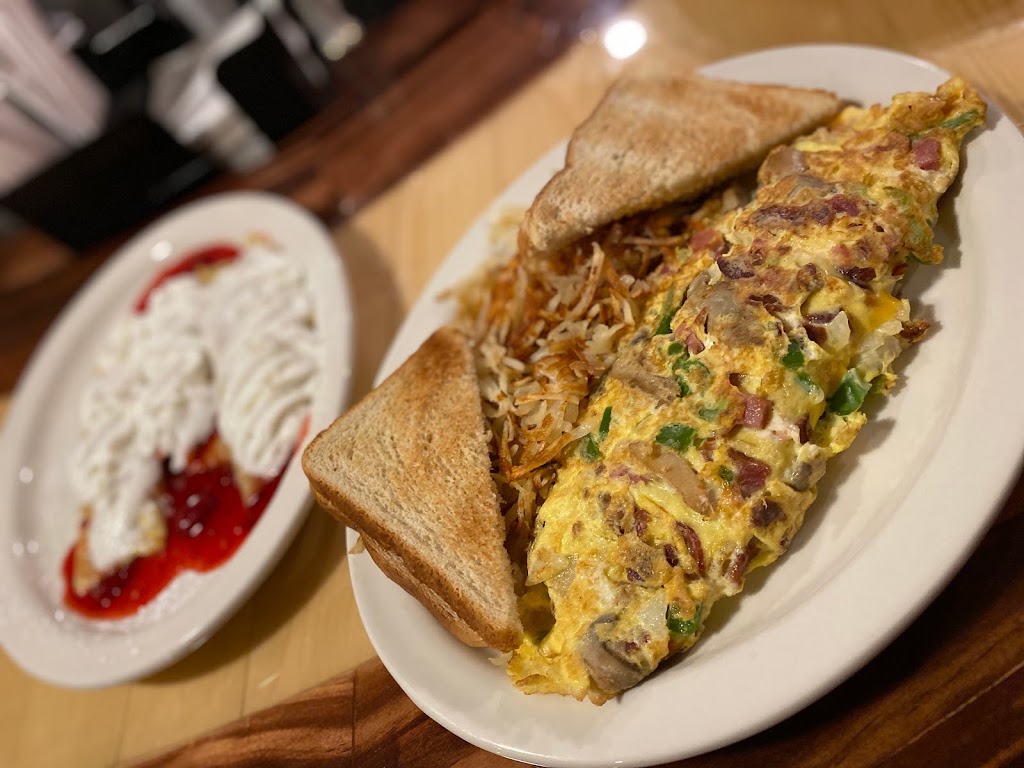 Camacho‘s Family Restaurant | restaurant | 3577 South 13th Street, Milwaukee, WI 53221, USA | 4142313421 OR +1 414-231-3421