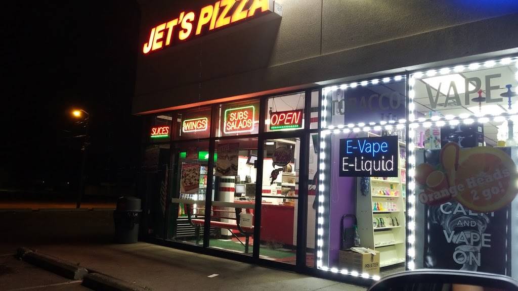 Jets Pizza | meal delivery | 3945 S Telegraph Rd, Dearborn Heights, MI 48125, USA | 3133595387 OR +1 313-359-5387