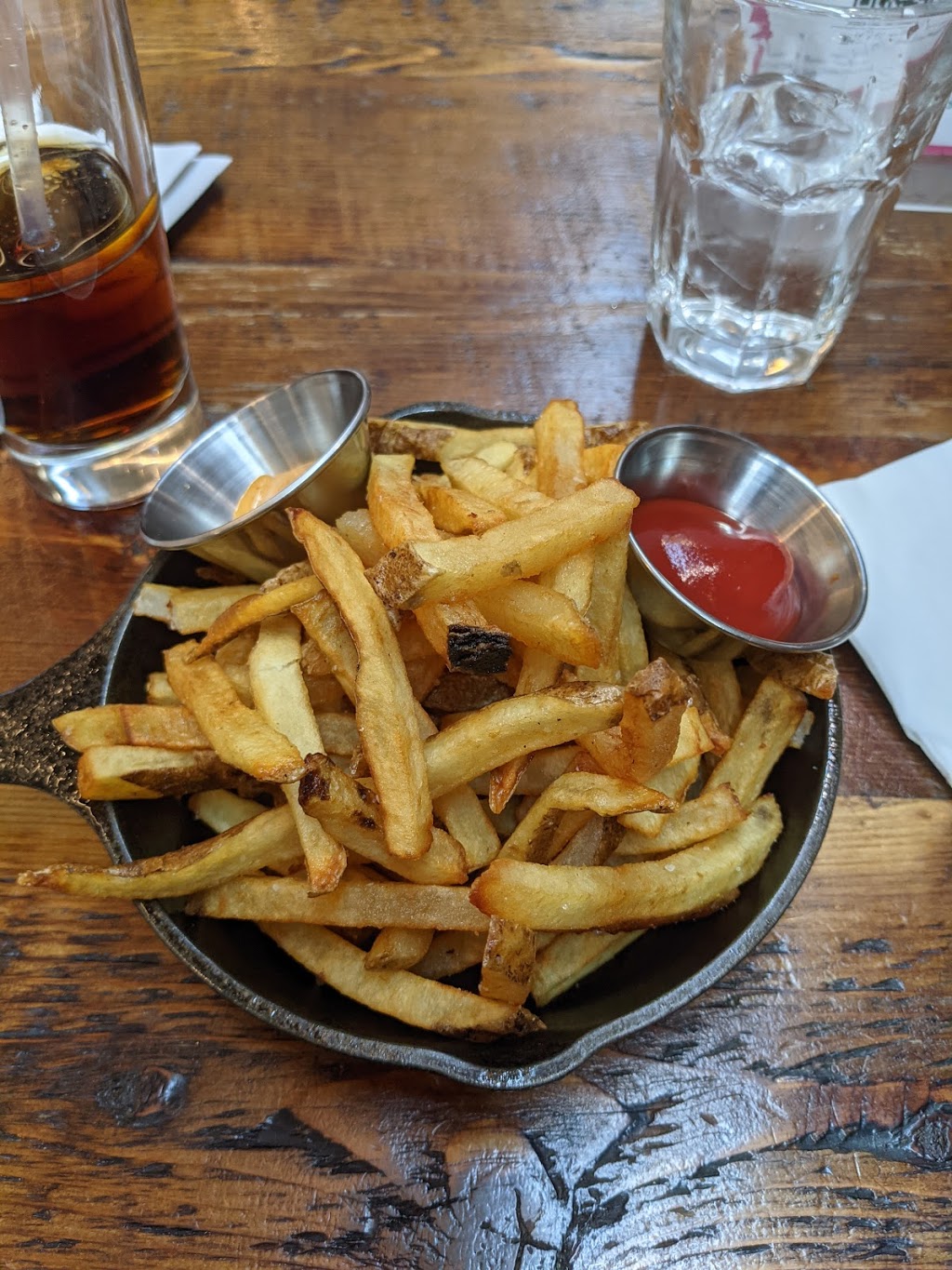 Dukes Grocery | restaurant | 2000 Pennsylvania Avenue NW, Washington, DC 20006, USA | 2027333967 OR +1 202-733-3967