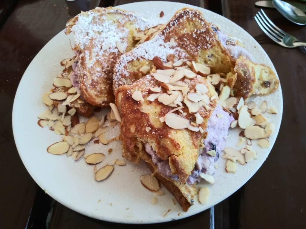 Country Road Cafe | restaurant | 26490 CO-74, Evergreen, CO 80439, USA | 3036741178 OR +1 303-674-1178