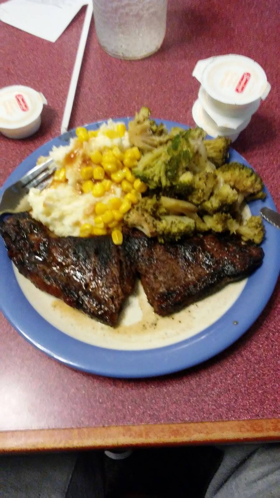 Ryans | restaurant | 519 Emily Dr, Clarksburg, WV 26301, USA | 3046239949 OR +1 304-623-9949