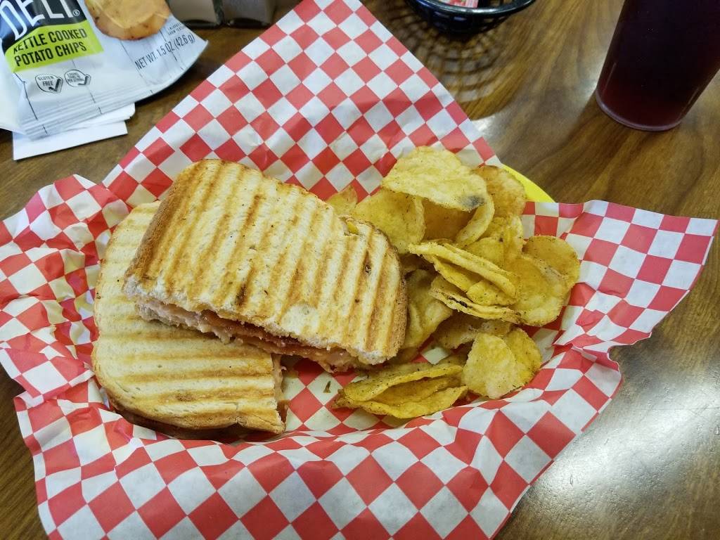 The Kitchen | restaurant | Prague, OK 74864, USA | 4055673333 OR +1 405-567-3333