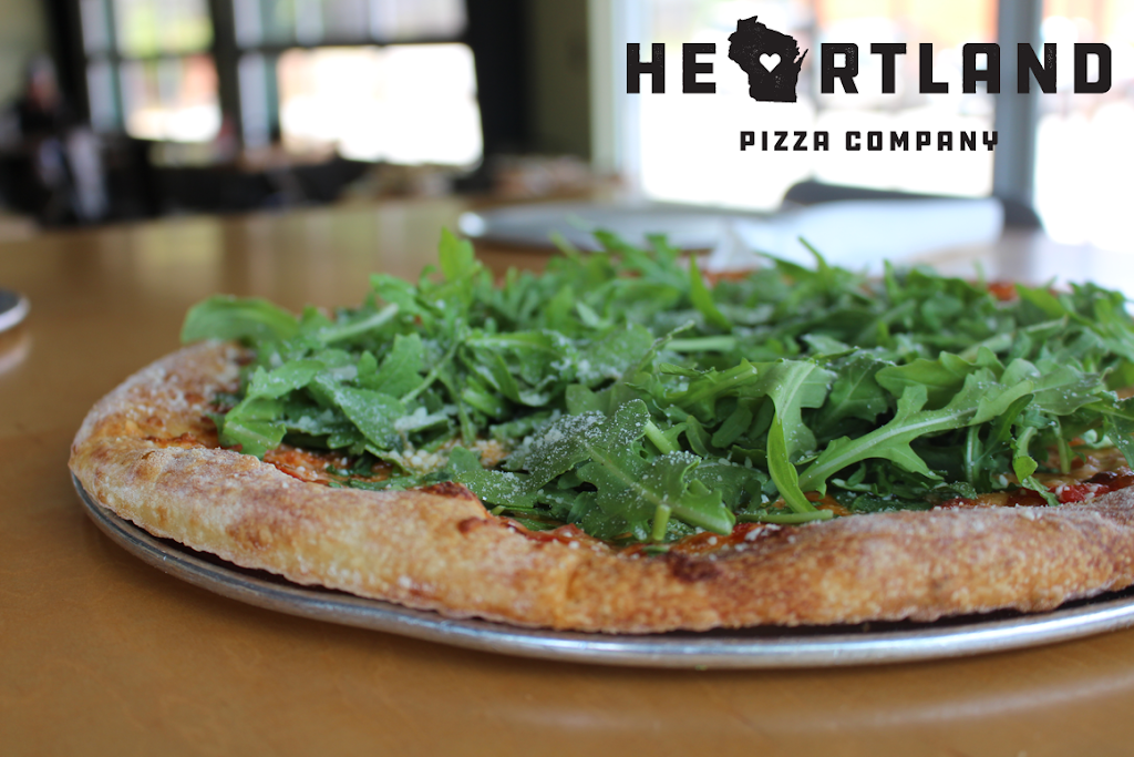 Heartland Pizza Company | restaurant | 2822 Ramada Way, Green Bay, WI 54304, USA | 9204892500 OR +1 920-489-2500