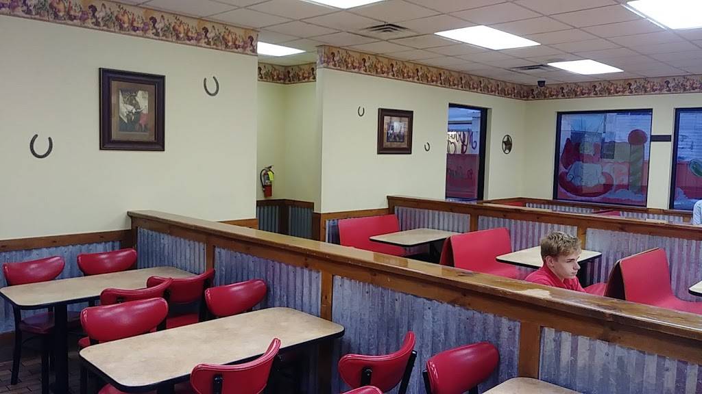 Chicken Express | restaurant | 6211 Wesley St, Greenville, TX 75402, USA | 9034553677 OR +1 903-455-3677