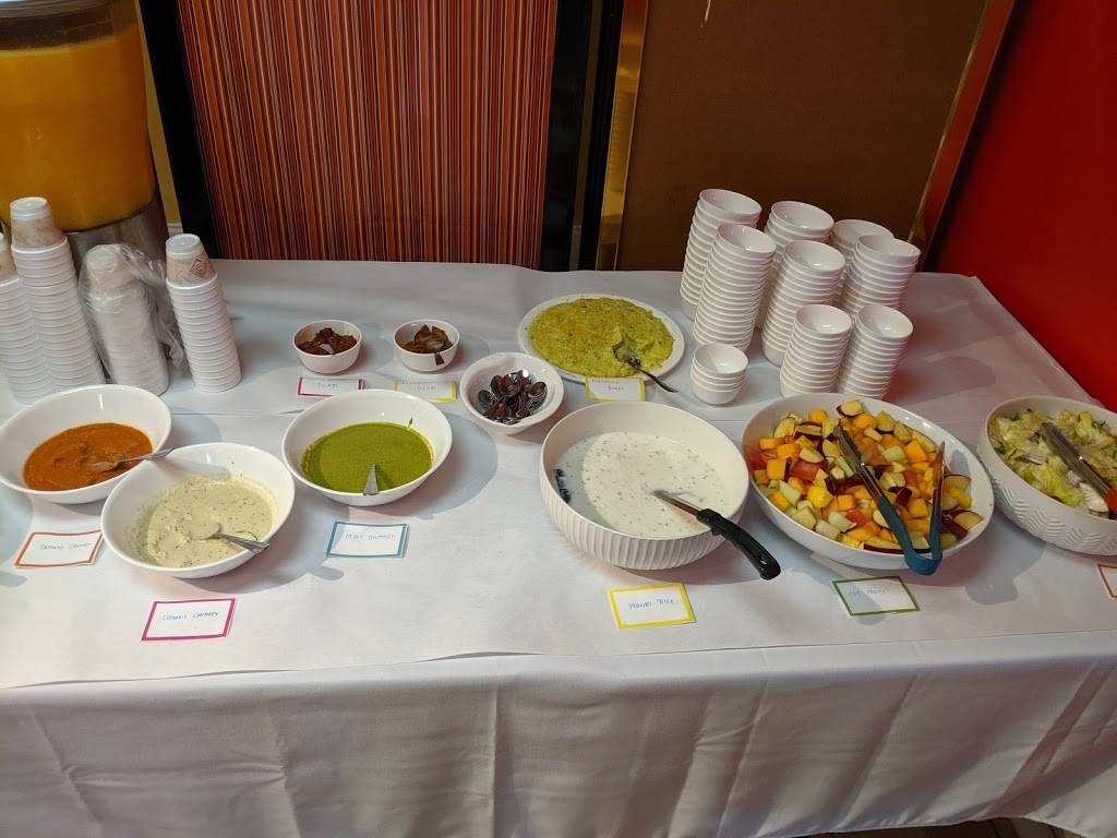 Signature India | restaurant | 11352 S Orange Blossom Trail, Orlando, FL 32837, USA | 4074126606 OR +1 407-412-6606