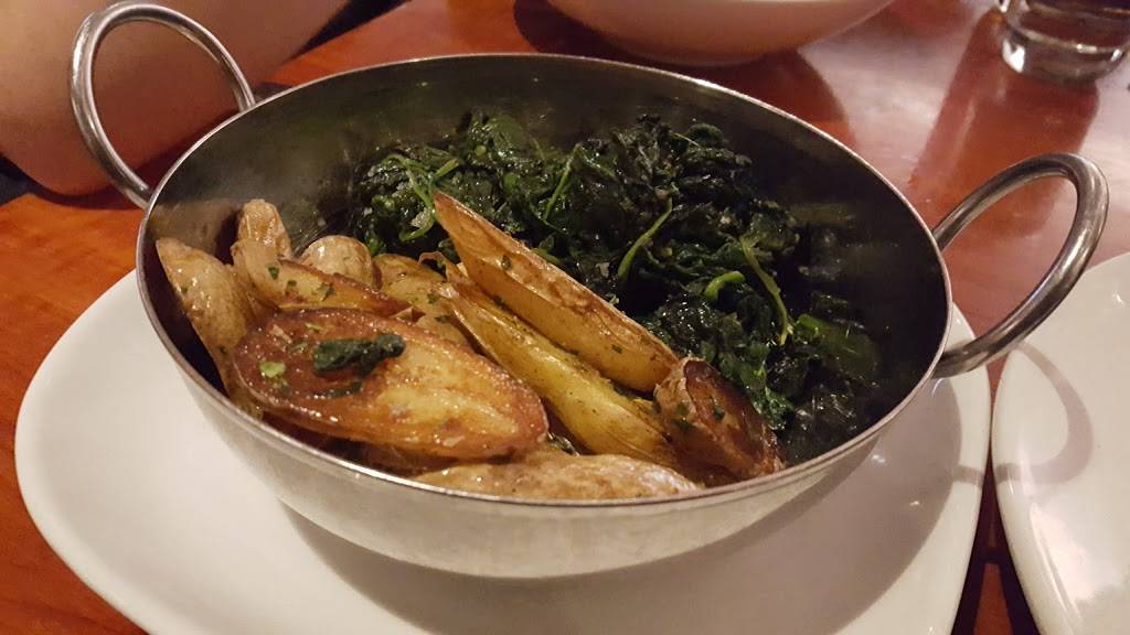 Aqua Blu Kitchen & Cocktails | restaurant | 3410 NJ-37, Toms River, NJ 08753, USA | 7322701180 OR +1 732-270-1180