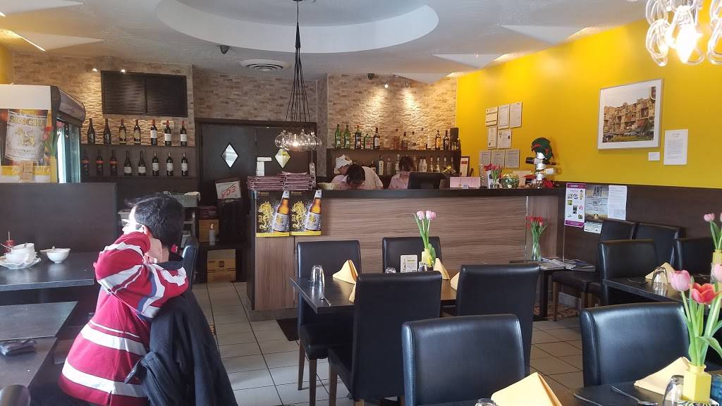 Nimman Thai Cuisine | restaurant | 2451 Lake Shore Blvd W, Etobicoke, ON M8V 1C5, Canada | 4162554224 OR +1 416-255-4224