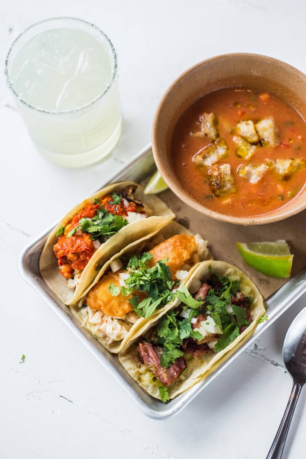 bartaco Hyde Park | restaurant | 1601 W Snow Ave, Tampa, FL 33606, USA | 8132588226 OR +1 813-258-8226