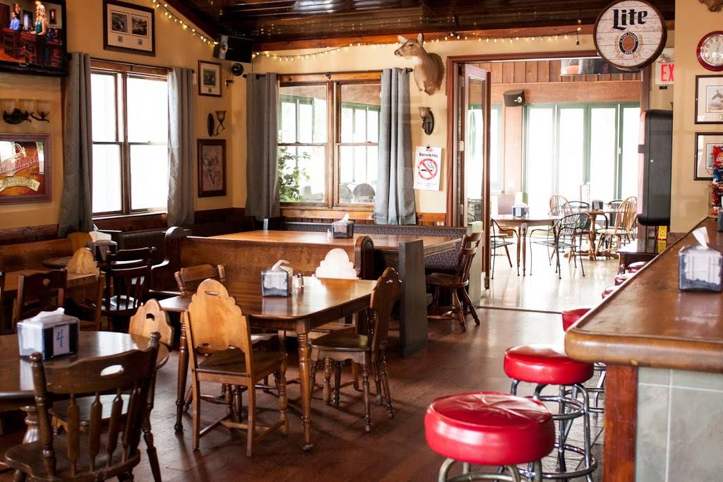 Puss N Boots Tavern | restaurant | 942 Trenton Rd, Fairless Hills, PA 19030, USA | 2152958236 OR +1 215-295-8236