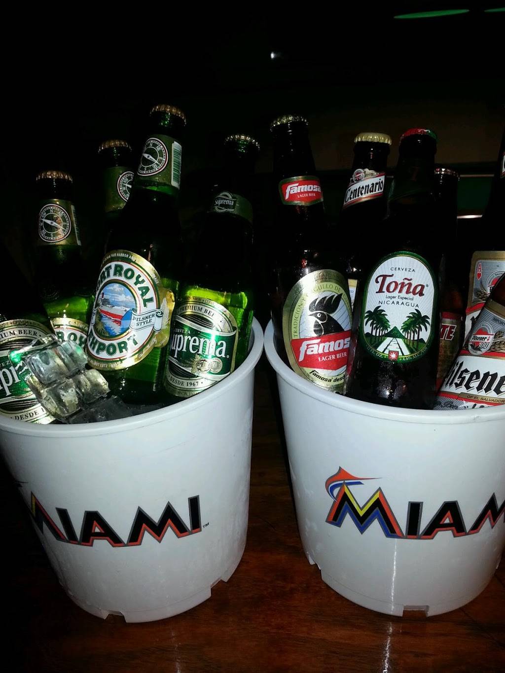 El Molino Tipico Cafe y Restaurante | restaurant | 6815 Johnson St, Hollywood, FL 33024, USA | 7548165108 OR +1 754-816-5108