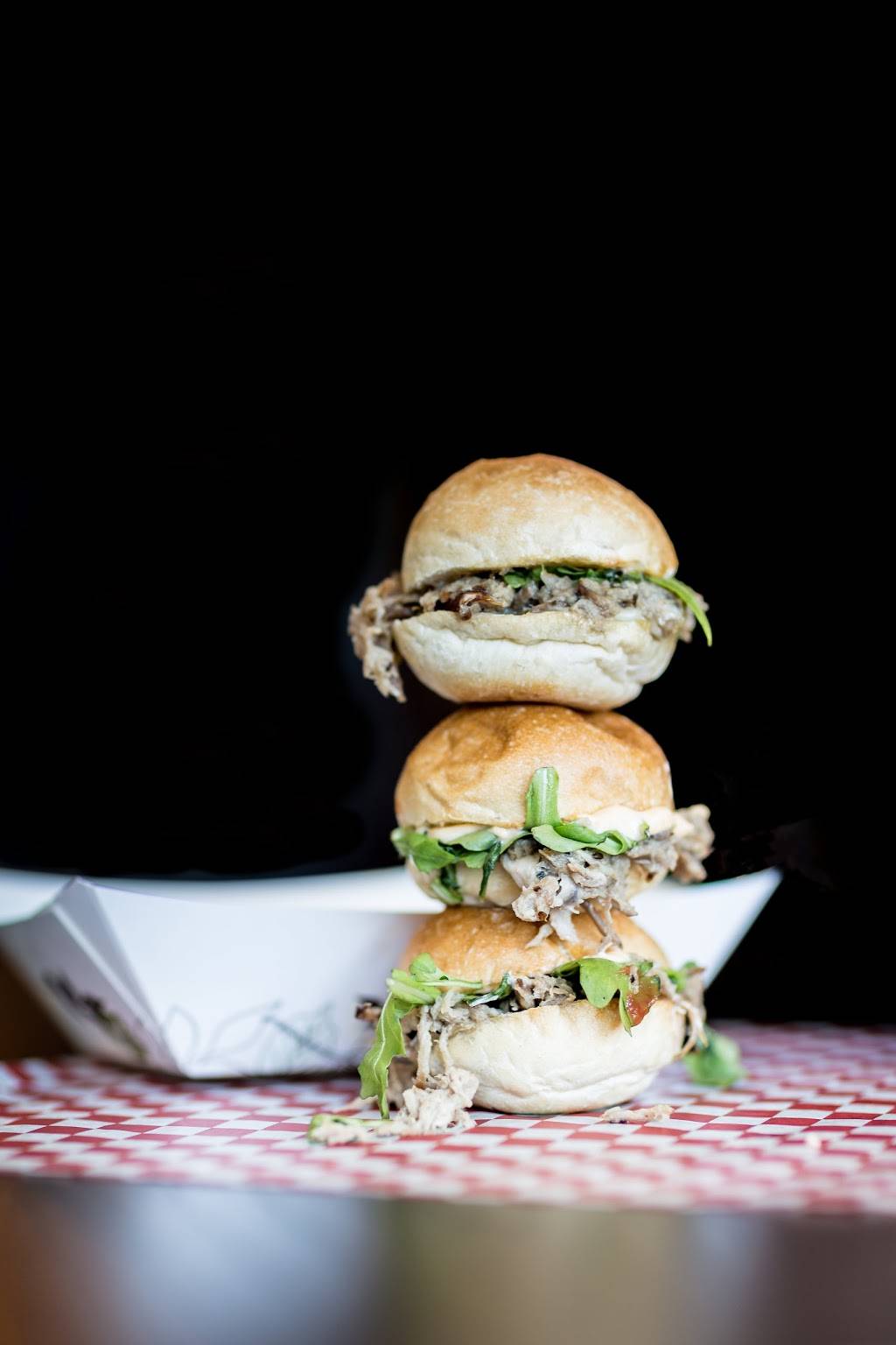 La Triche | restaurant | 31 Rue Saint-Eustache, Saint-Eustache, QC J7R 2L1, Canada | 5142629777 OR +1 514-262-9777