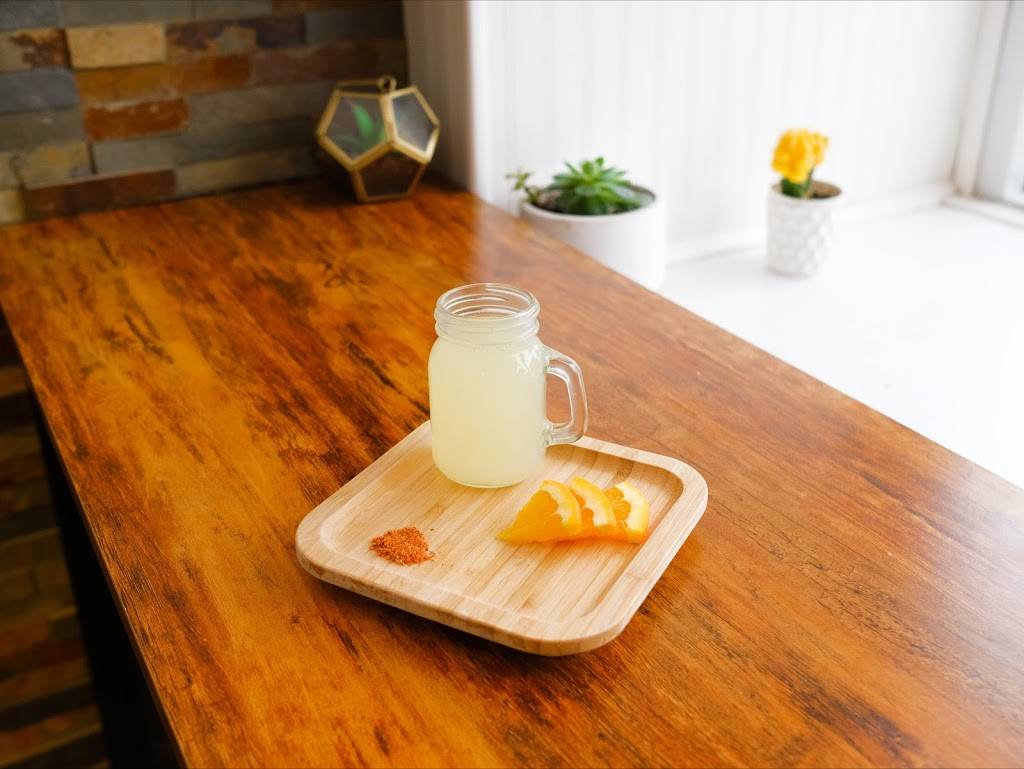 Juice Vibe Bar | restaurant | 2137 Oak Park Ave, Berwyn, IL 60402, USA | 7082323385 OR +1 708-232-3385