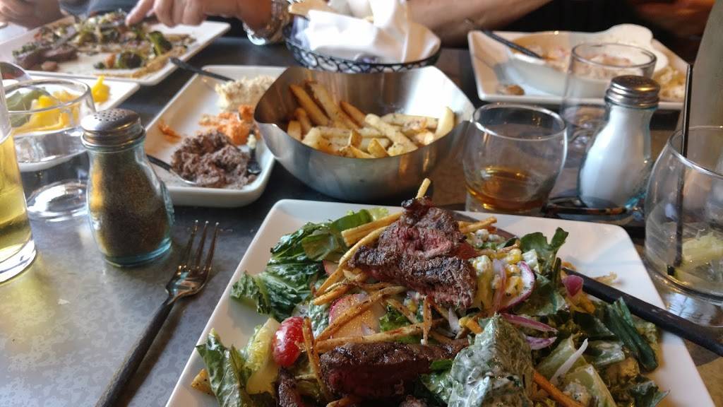 NAPA Kitchen + Bar Montgomery | restaurant | 9386 Montgomery Rd, Montgomery, OH 45242, USA | 5137459568 OR +1 513-745-9568