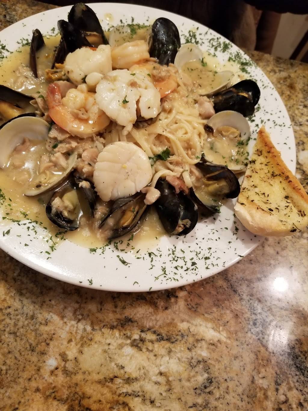 Antonias Family Restaurant | restaurant | 615 S Chester Rd, Swarthmore, PA 19081, USA | 6105431271 OR +1 610-543-1271