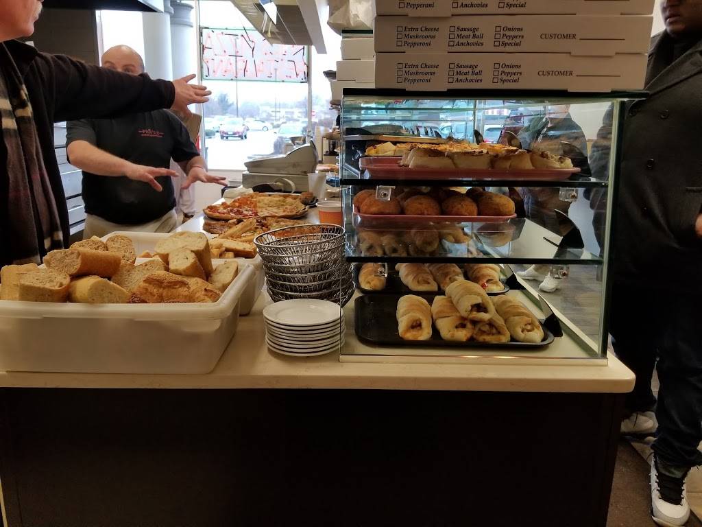 Phils | restaurant | 5280 Sunrise Hwy, Massapequa Park, NY 11762, USA | 5167992049 OR +1 516-799-2049