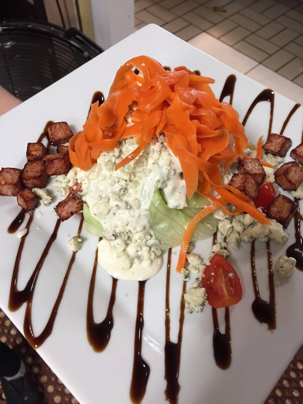 Cape Cabaret | restaurant | 4725 Vincennes Blvd, Cape Coral, FL 33904, USA | 2395493000 OR +1 239-549-3000