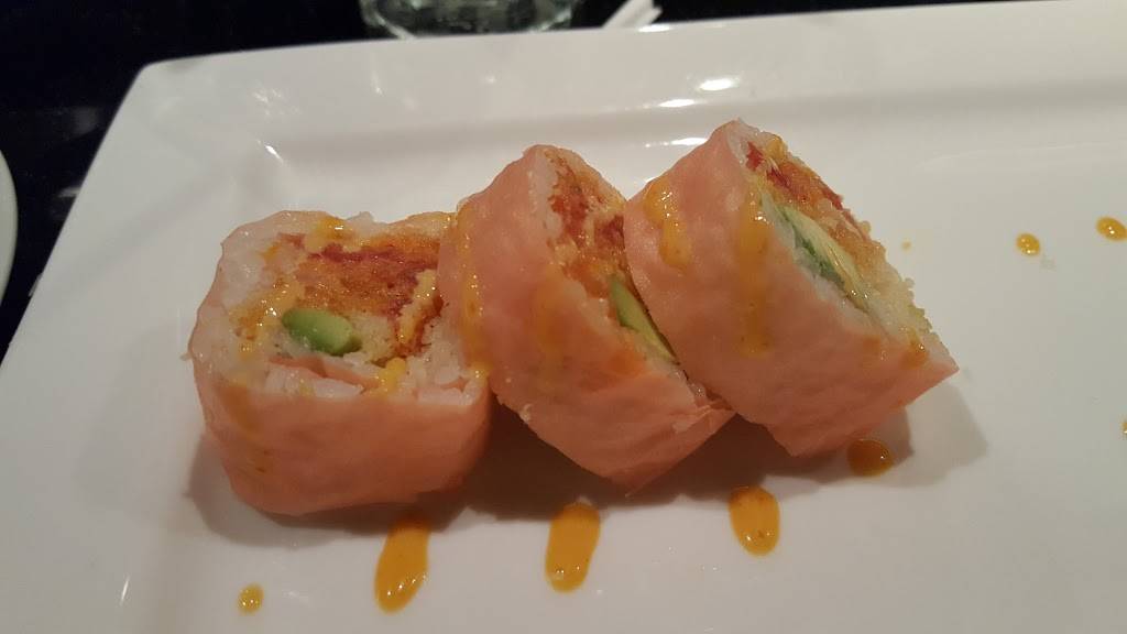 J J Asian Cuisine | restaurant | 627 Main St, Harleysville, PA 19438, USA | 2152568688 OR +1 215-256-8688