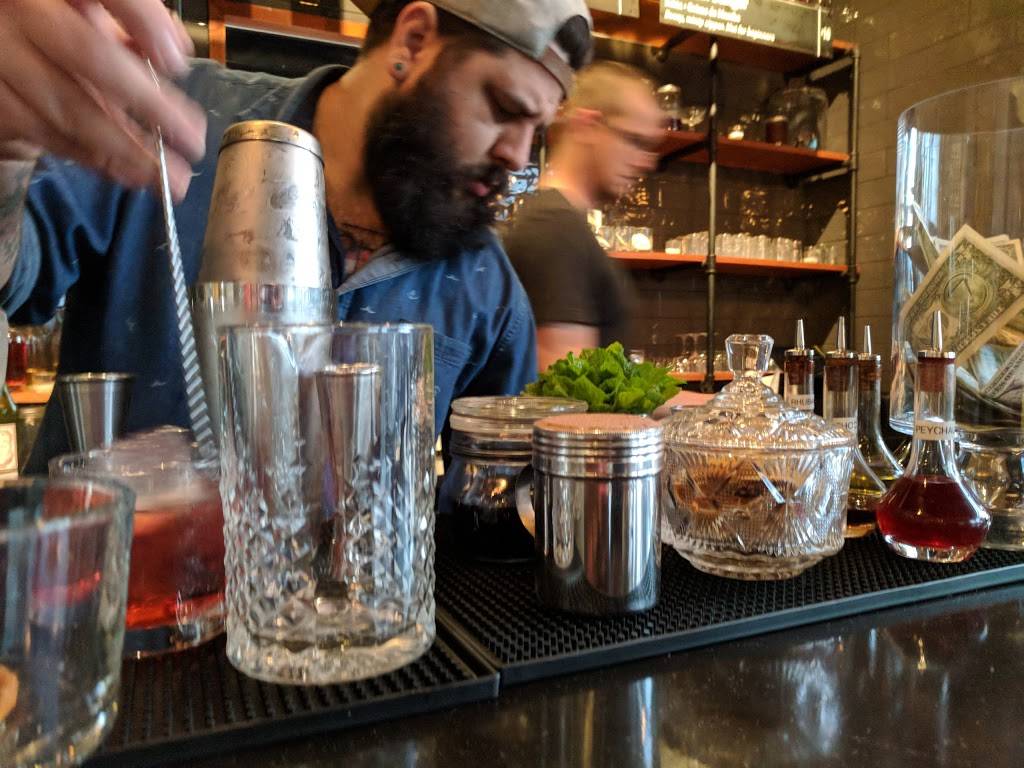 Dorćol Distilling + Brewing Co | restaurant | 1902 S Flores St, San Antonio, TX 78204, USA | 2102290607 OR +1 210-229-0607