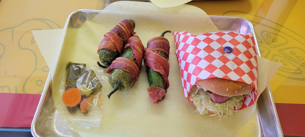 Loco Burger | restaurant | 1702 S Main St, Salt Lake City, UT 84115, USA | 8013862875 OR +1 801-386-2875