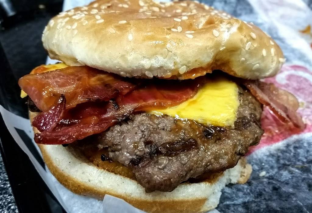 Carls Jr. | restaurant | 5625 W Century Blvd, Los Angeles, CA 90045, USA | 3102169306 OR +1 310-216-9306