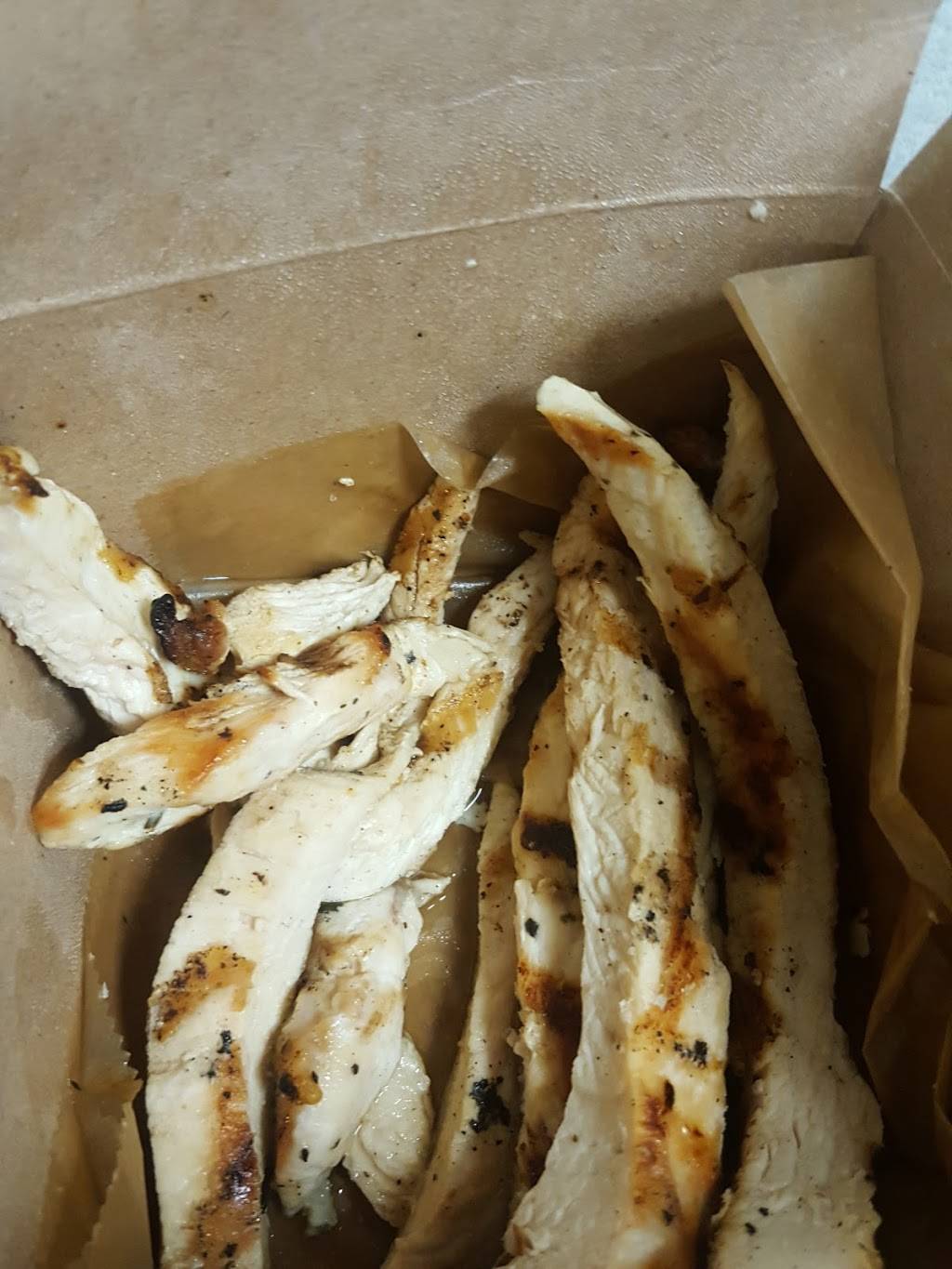 Common Ground Bar & Grill | restaurant | 319 Broadway, Arlington, MA 02474, USA | 7817280060 OR +1 781-728-0060