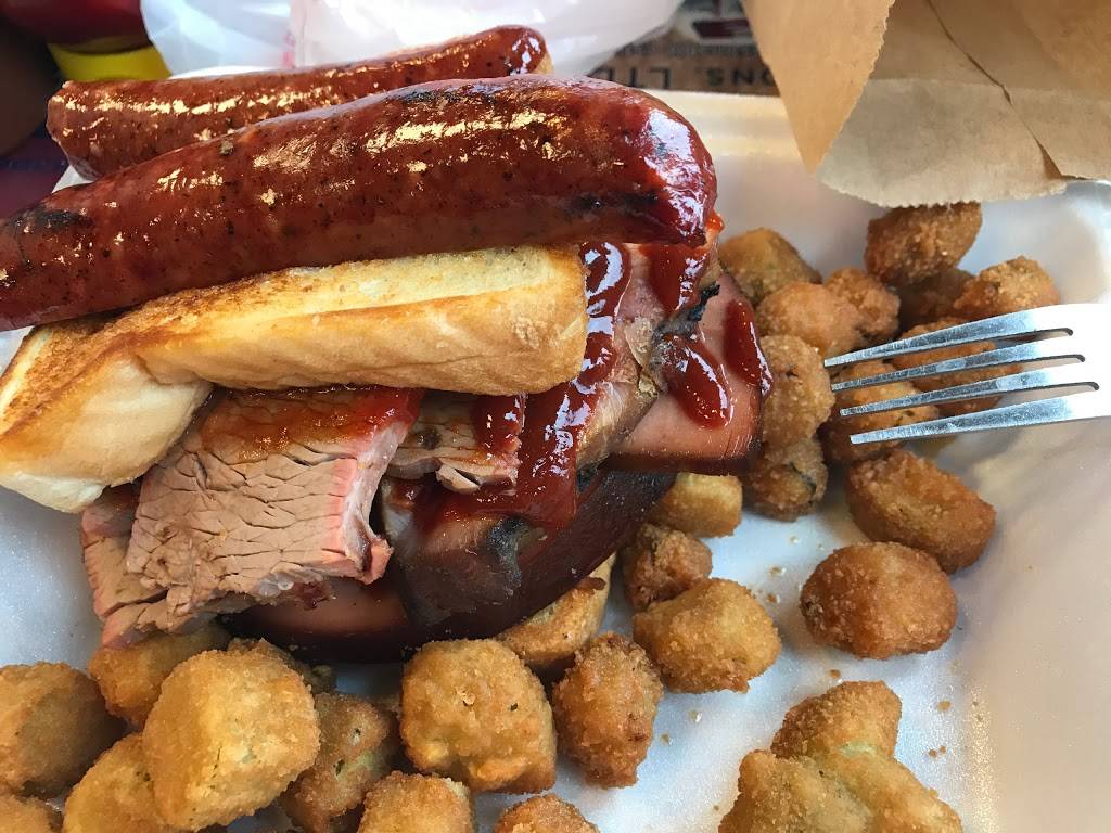 Runts Bar BQ & Grill | restaurant | 3003 W Okmulgee Ave, Muskogee, OK 74401, USA | 9186813900 OR +1 918-681-3900