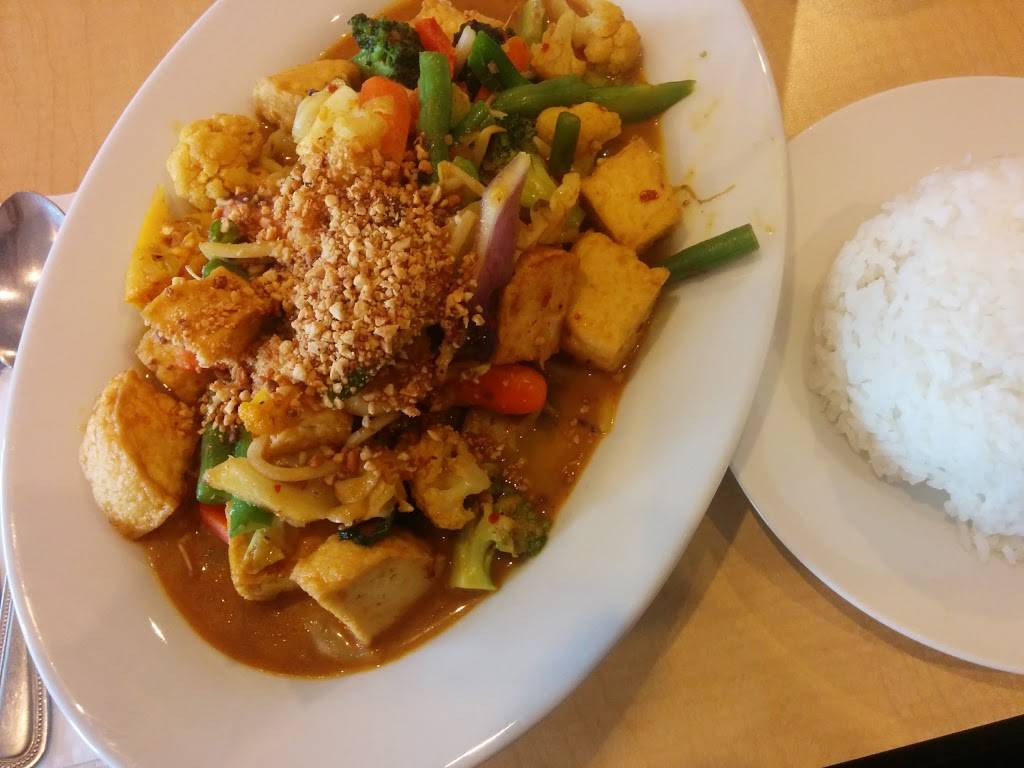 SUVIPA Thai Food | restaurant | 1015 S Federal Blvd, Denver, CO 80219, USA | 7203796038 OR +1 720-379-6038