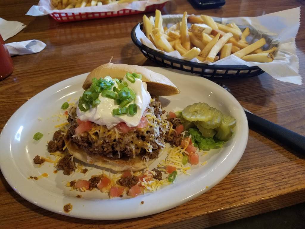 Paul & Jacks Tavern | restaurant | 1808 Clay St, North Kansas City, MO 64116, USA | 8162219866 OR +1 816-221-9866