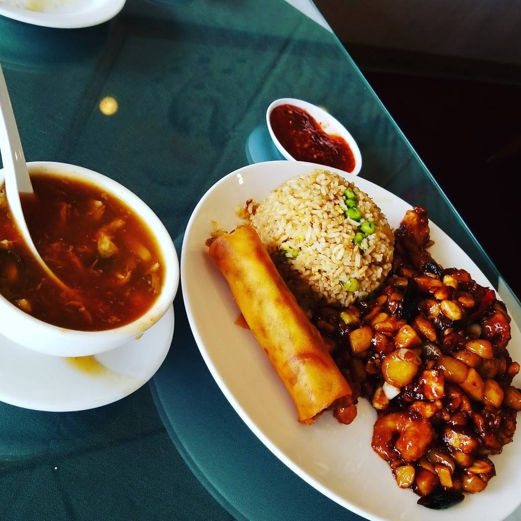 Red Wok | restaurant | 2368 Michael Dr, Newbury Park, CA 91320, USA | 8054981301 OR +1 805-498-1301