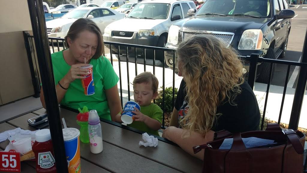 Dairy Queen Grill & Chill | restaurant | 1502 W Main St, Lebanon, TN 37087, USA | 6152393505 OR +1 615-239-3505