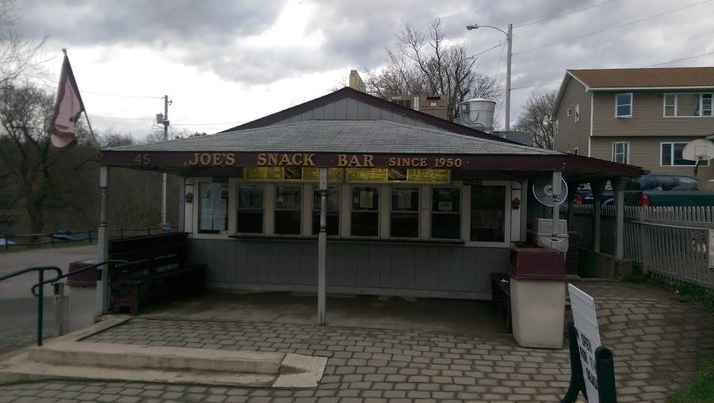 Joes Snack Bar | restaurant | 45 VT-15, Jericho Center, VT 05465, USA | 8028993934 OR +1 802-899-3934