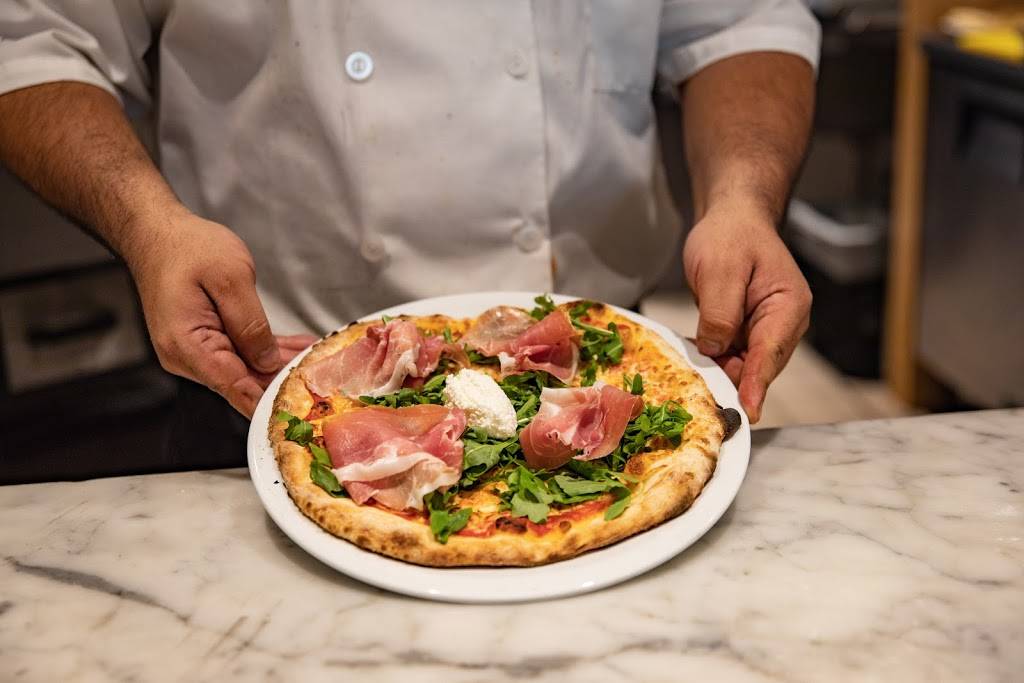 Heirloom | restaurant | 3991 Rue Ontario E, Montréal, QC H1W 1T1, Canada | 5149058211 OR +1 514-905-8211