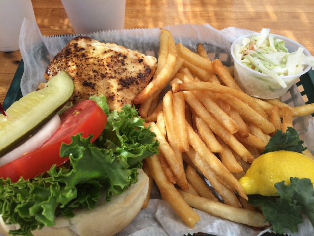 Boondocks Restaurant | restaurant | 3948 S Peninsula Dr, Port Orange, FL 32127, USA | 3867609001 OR +1 386-760-9001