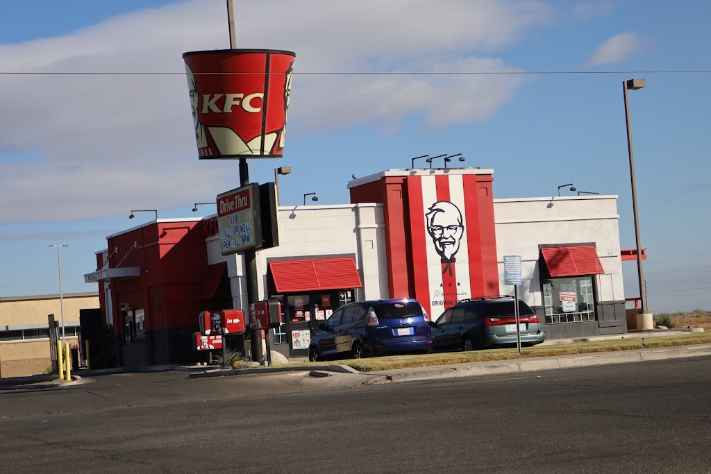 KFC | restaurant | 213 E Cole Rd, Calexico, CA 92231, USA | 7603571141 OR +1 760-357-1141