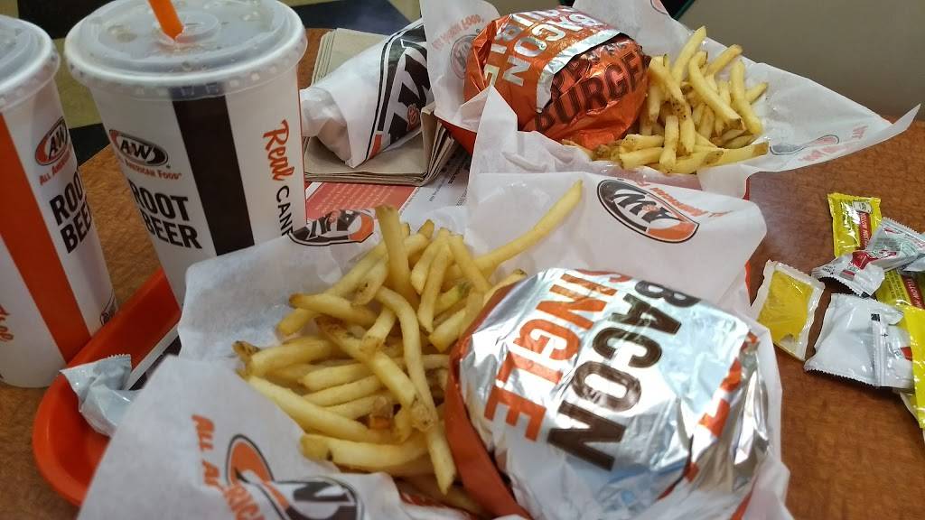 A&W Restaurant | restaurant | 900 E Plumb Ln, Reno, NV 89502, USA | 7758258646 OR +1 775-825-8646