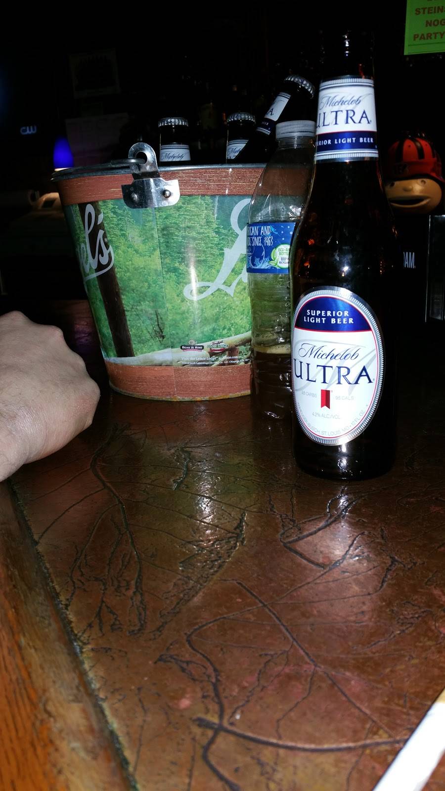 Richard Noggins Pub | restaurant | 821 Gallia St, Portsmouth, OH 45662, USA | 7403551166 OR +1 740-355-1166