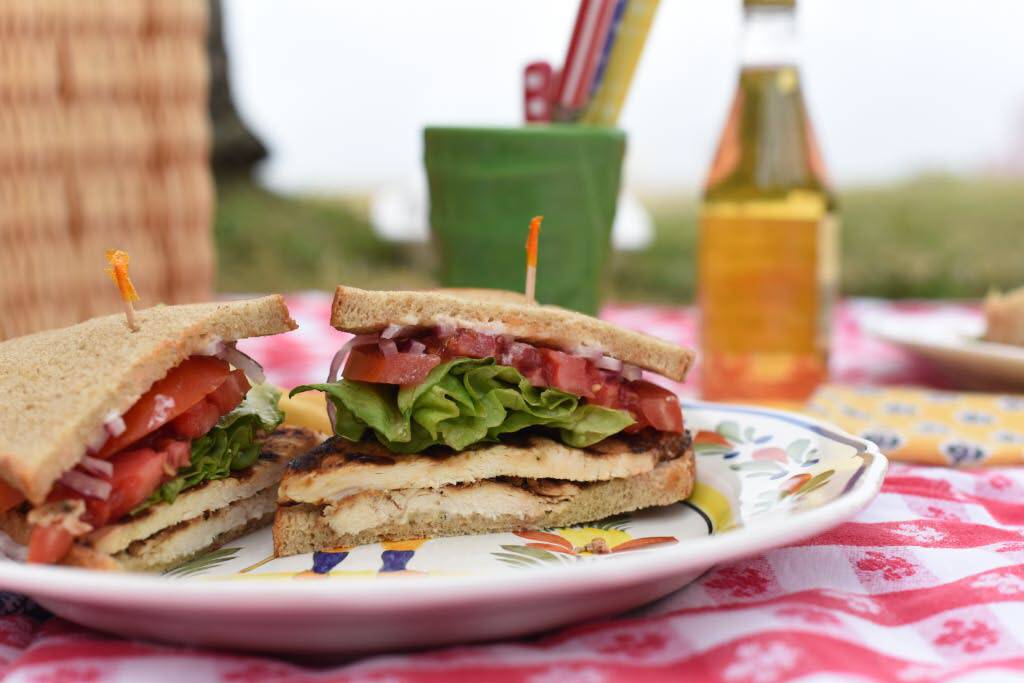 Piccolo Mondo | meal takeaway | 87 Via Mizner, Palm Beach, FL 33480, USA | 5616559599 OR +1 561-655-9599