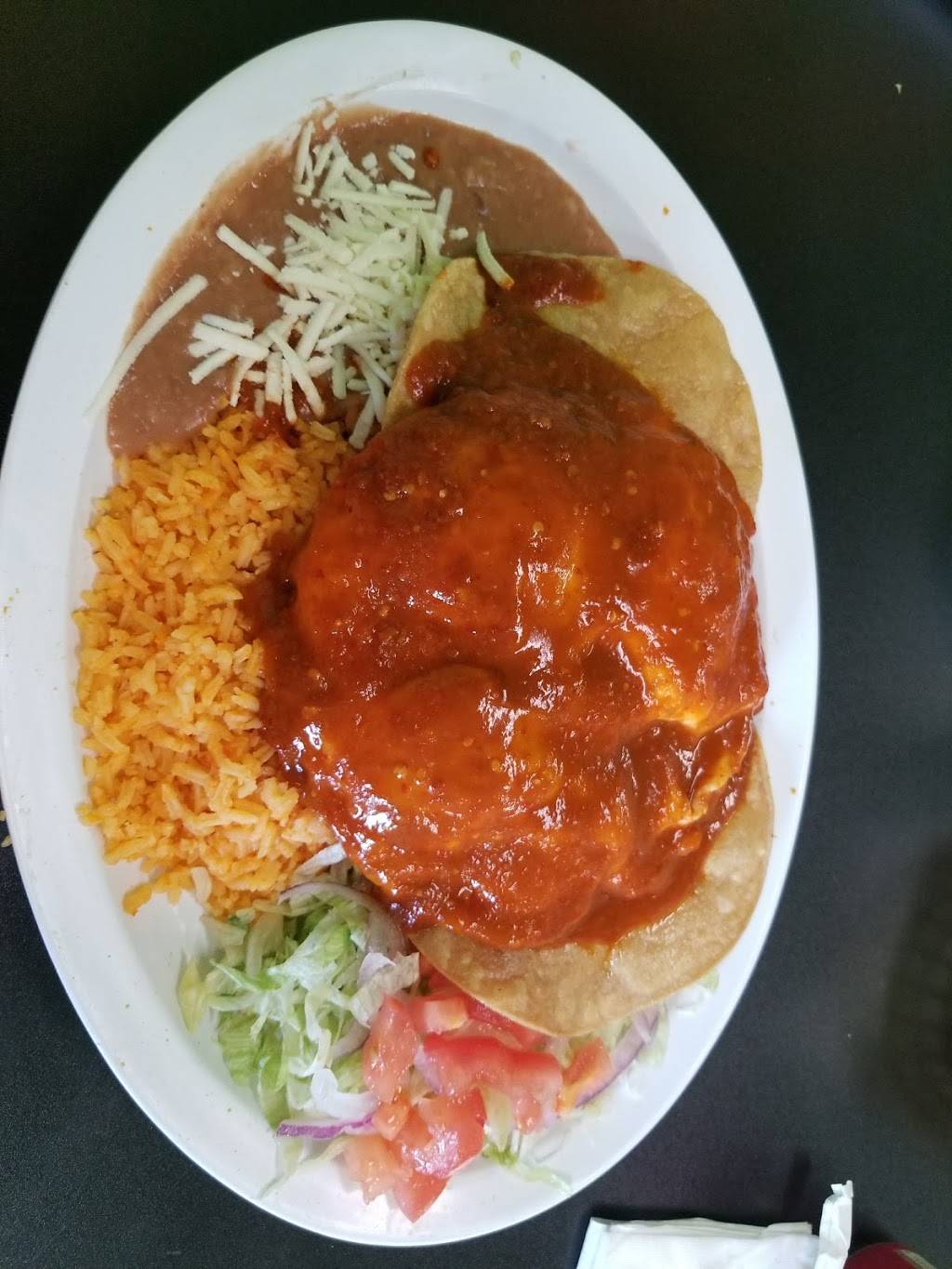 J C Kings Tortas LLC | restaurant | 3128 South 13th Street, Milwaukee, WI 53215, USA | 4143895627 OR +1 414-389-5627