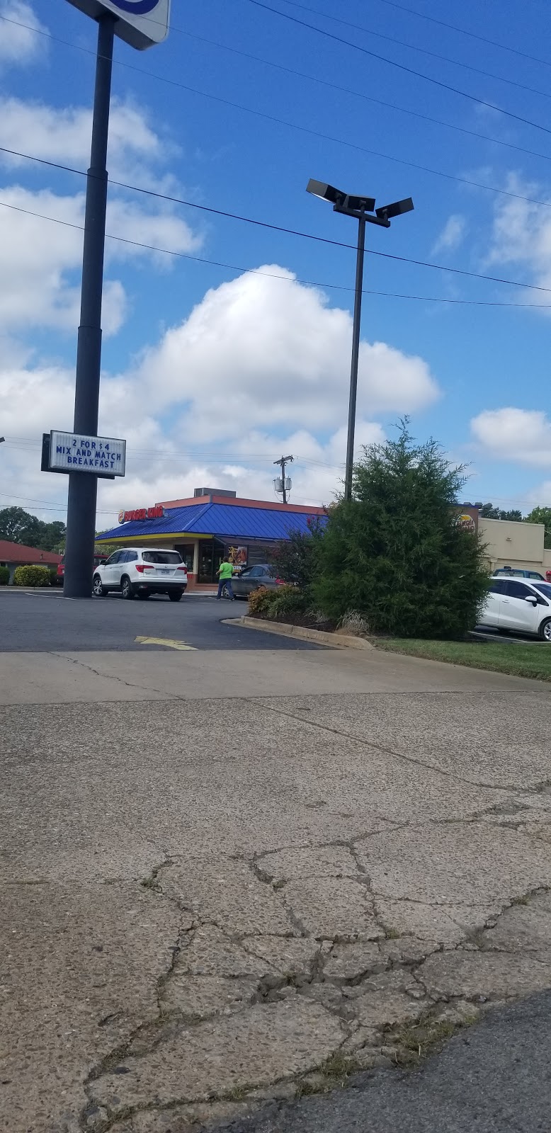 Burger King | restaurant | 102 Oak St, Conway, AR 72032, USA | 5013277794 OR +1 501-327-7794