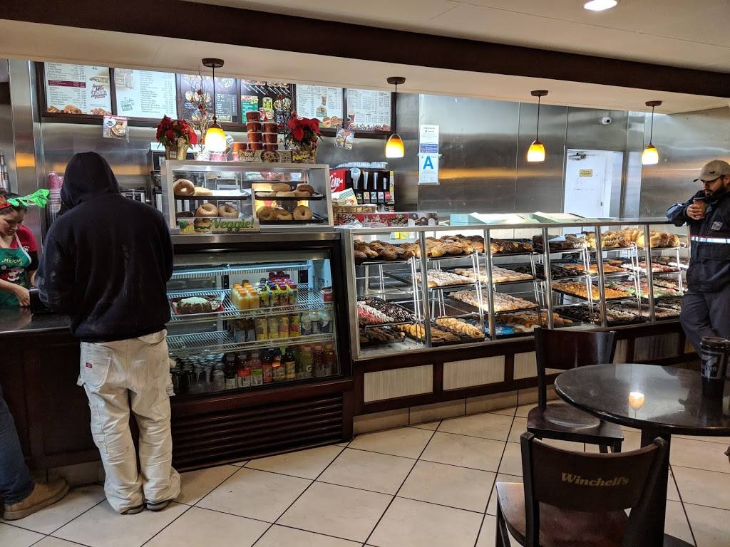 Winchells Donut House | cafe | 14530 Brand Blvd, San Fernando, CA 91340, USA | 8183619017 OR +1 818-361-9017
