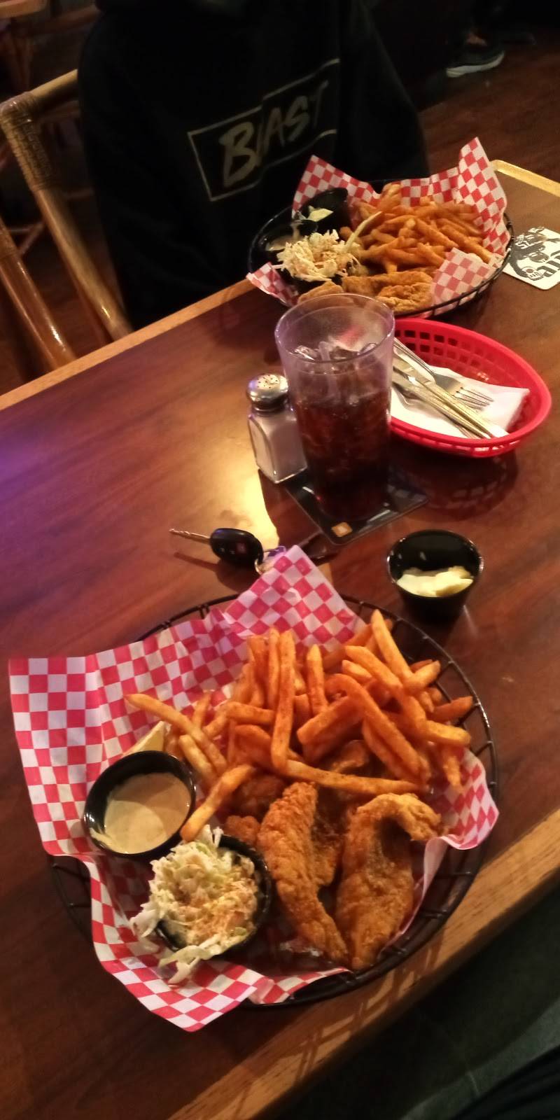 Hogfish Seafood & Smokehouse | restaurant | 1440 Diana Dr, Loveland, CO 80537, USA | 9702785813 OR +1 970-278-5813