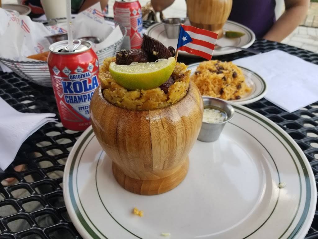 Papis Puerto Rican Cuisine | restaurant | 440 E McCullough Dr Suite 123, Charlotte, NC 28262, USA | 9802074253 OR +1 980-207-4253