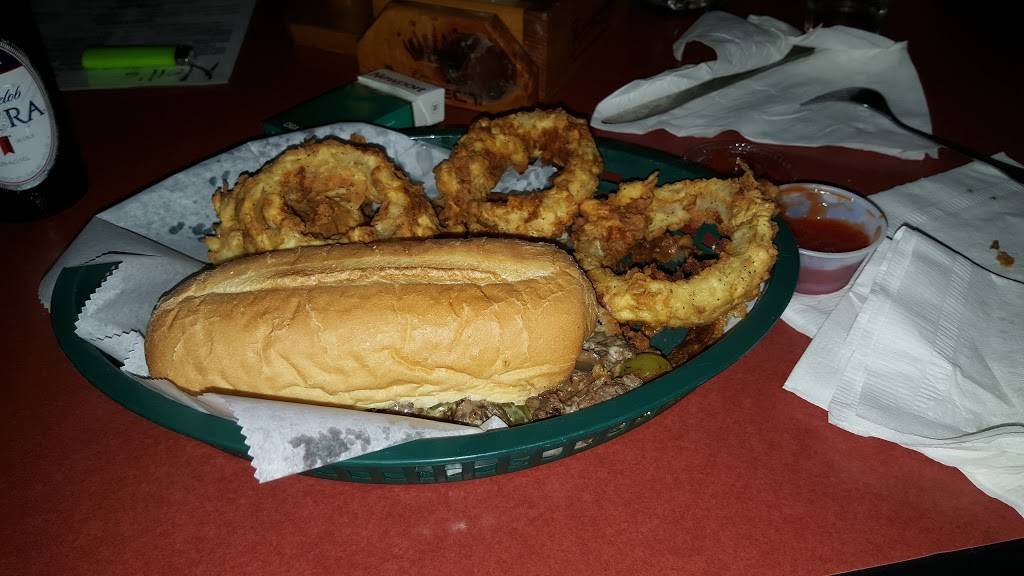 Neils Grille and Bar | restaurant | 5727 Quince Rd, Memphis, TN 38119, USA | 9016822300 OR +1 901-682-2300