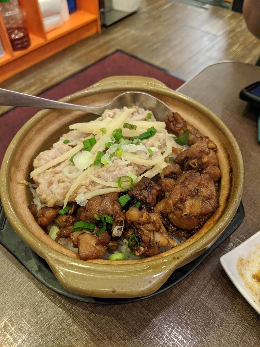 Kings Kitchen | restaurant | 92 E Broadway, New York, NY 10002, USA | 2129667288 OR +1 212-966-7288