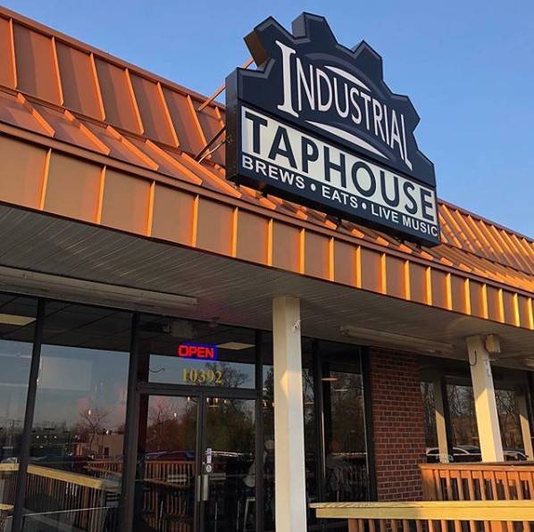 Industrial Taphouse | restaurant | 10392 Leadbetter Rd, Ashland, VA 23005, USA | 8042992649 OR +1 804-299-2649