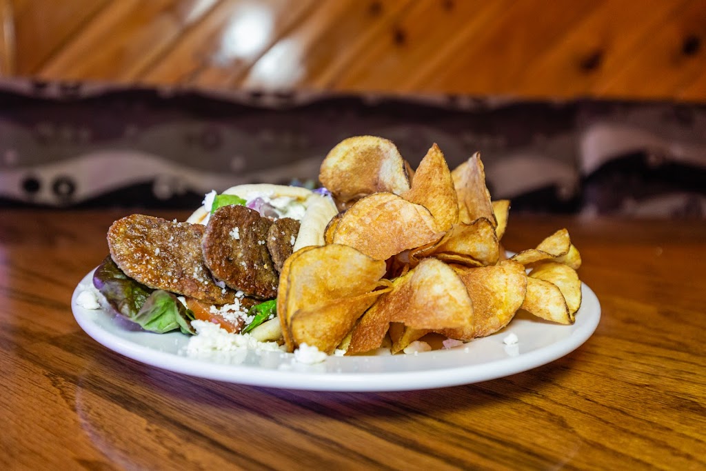 Johnny & Dees Picnic Basket | restaurant | 436 E White Mountain Blvd, Pinetop, AZ 85935, USA | 9283581992 OR +1 928-358-1992