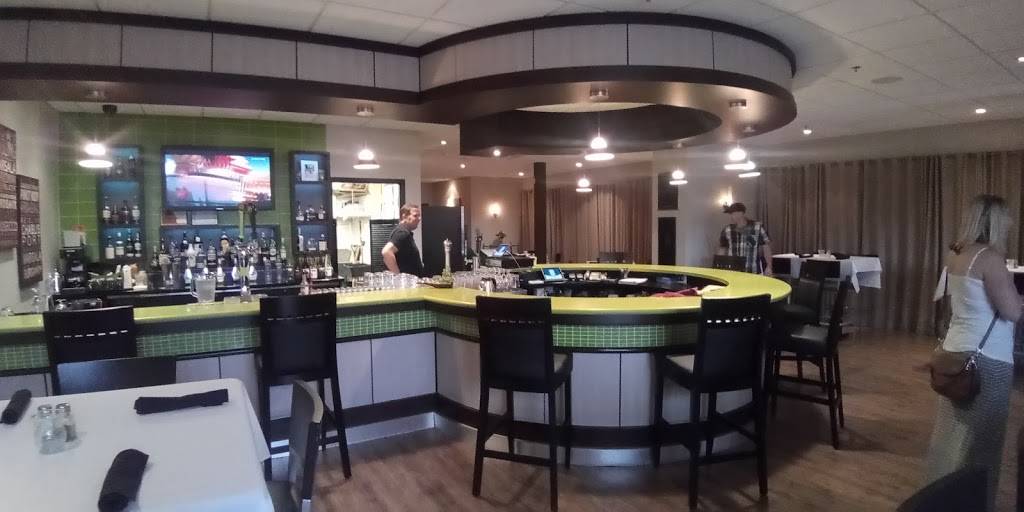 The Edge Restaurant & Bar | restaurant | 205467, County Rd 109 2nd floor, Orangeville, ON L9W 2Y9, Canada | 5199401111 OR +1 519-940-1111