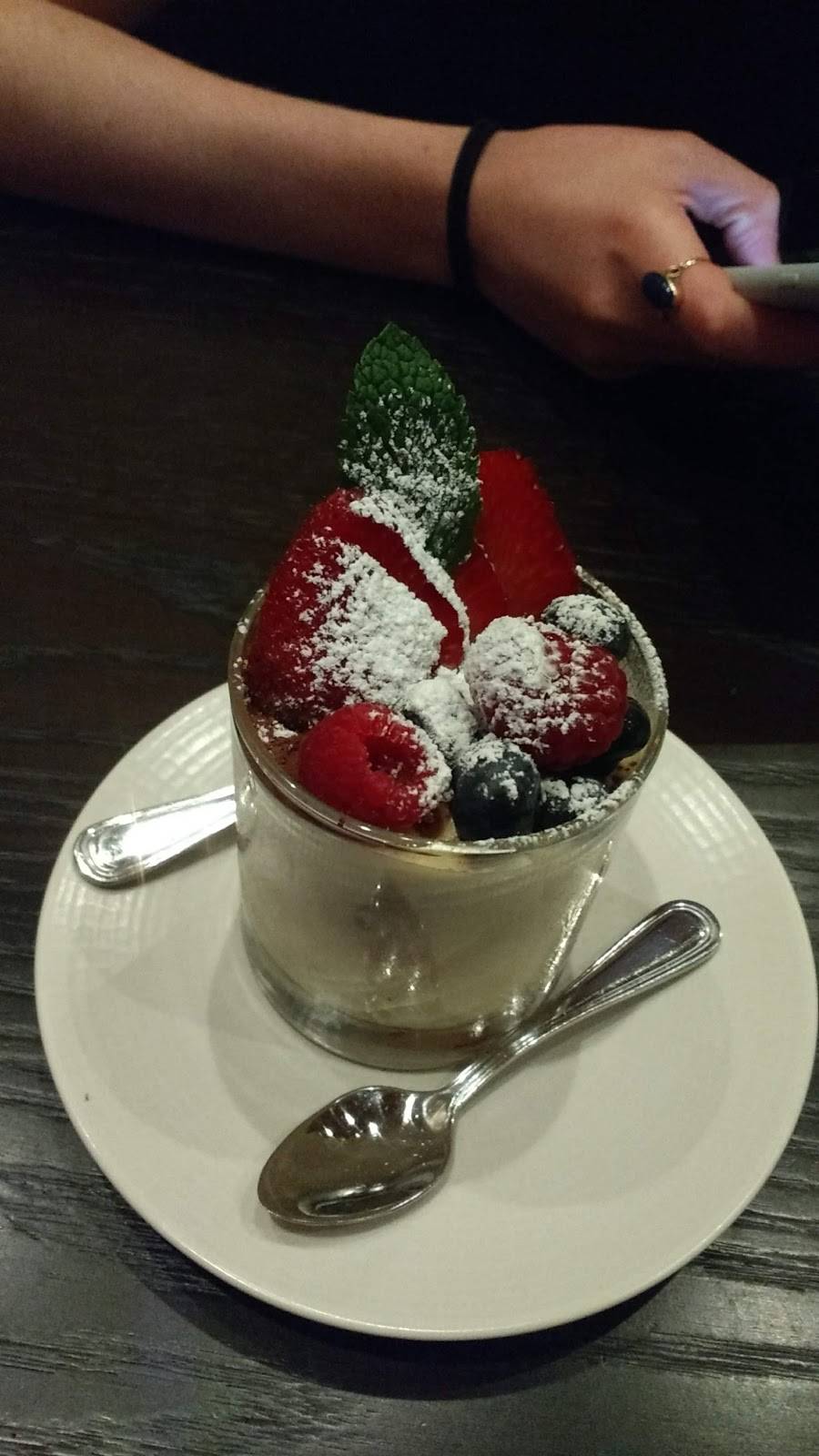 Locanda Restaurant | restaurant | 201 E Walton Pl, Chicago, IL 60611, USA | 3123978800 OR +1 312-397-8800